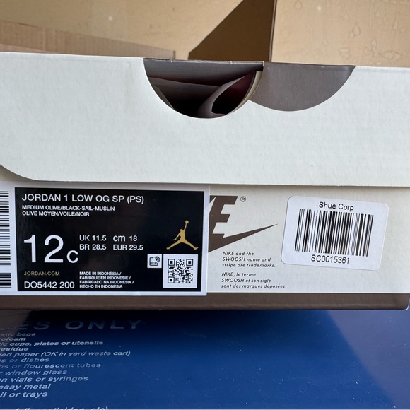 New Nike Jordan Travis Scott shoes 12C - Picture 3 of 6